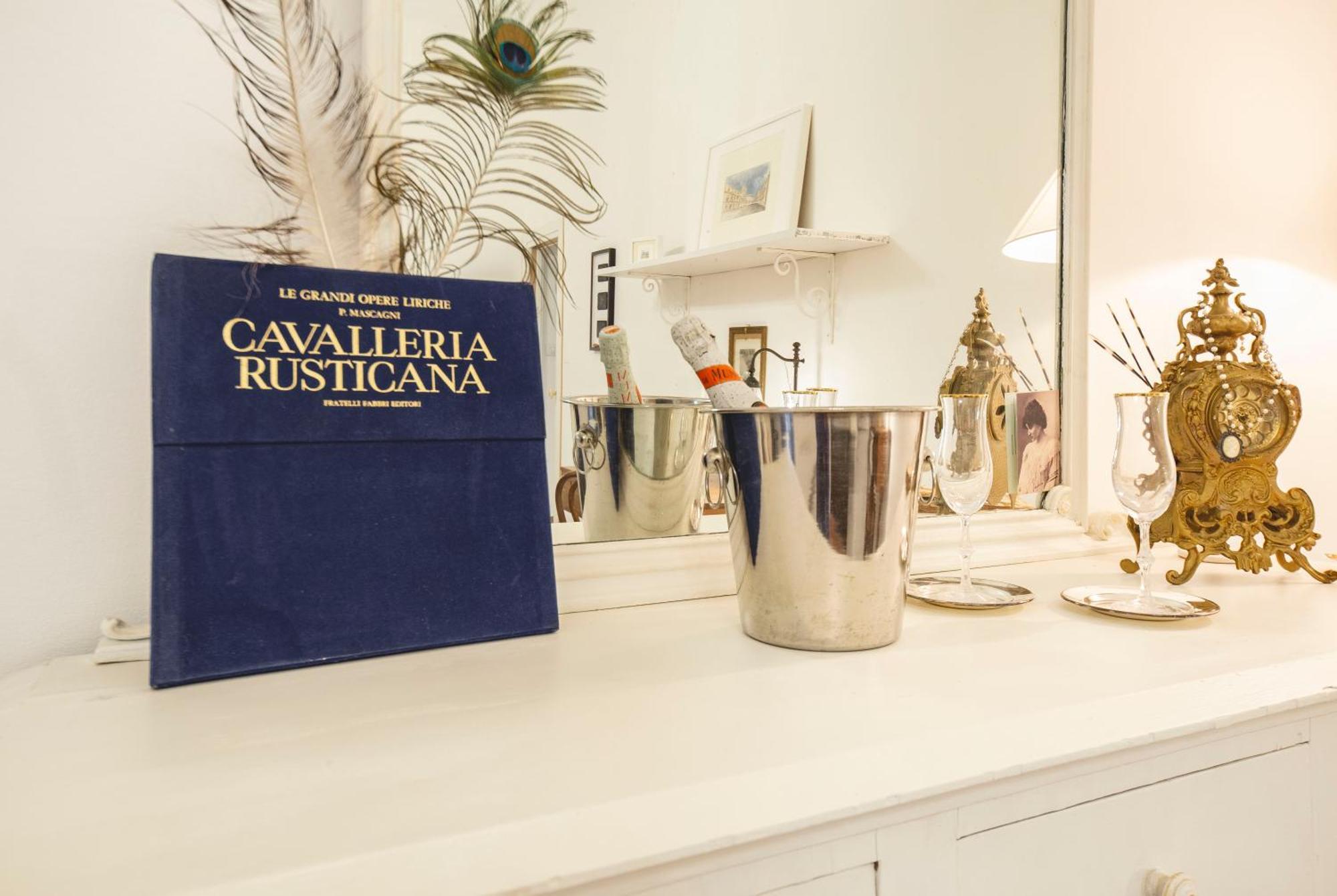 Appartamento Vicino Humanitas E Ospedale San Marco - Holiday Quiet คาตาเนีย ภายนอก รูปภาพ