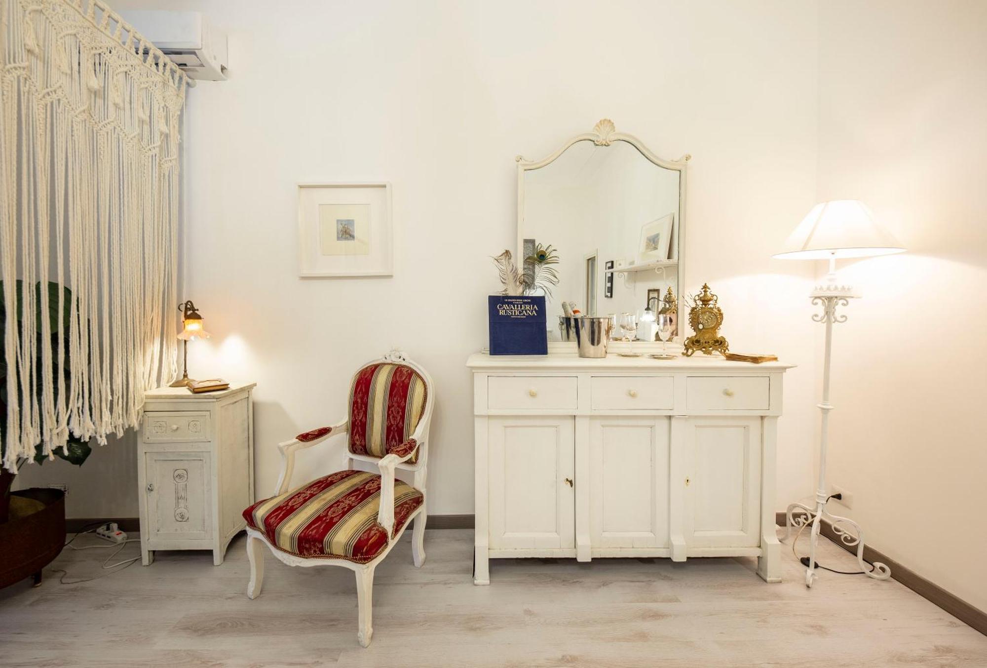 Appartamento Vicino Humanitas E Ospedale San Marco - Holiday Quiet คาตาเนีย ภายนอก รูปภาพ