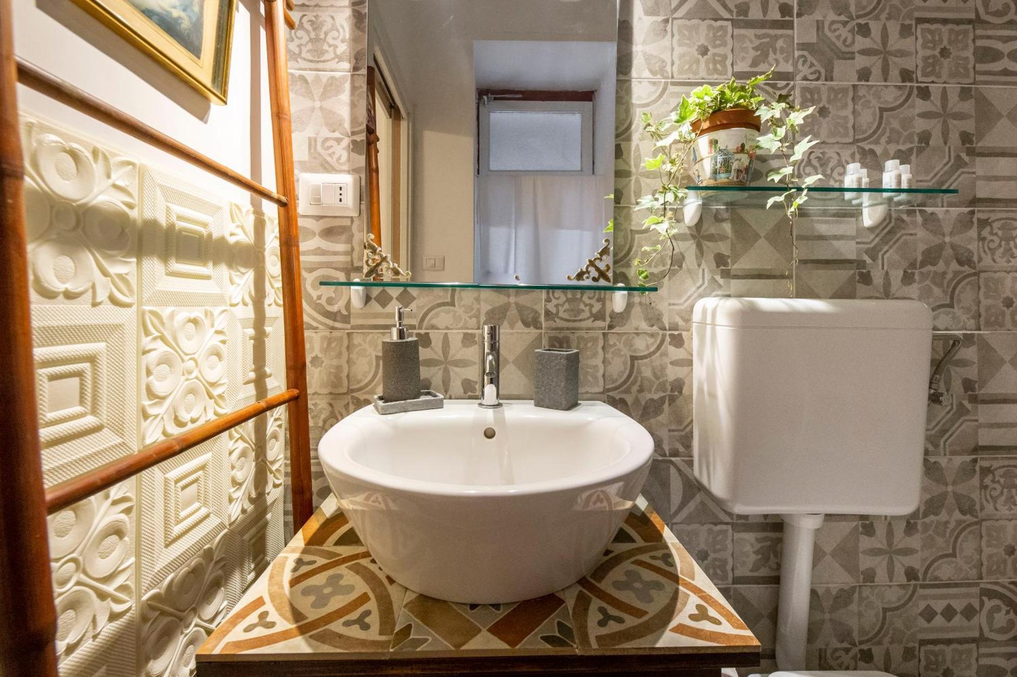 Appartamento Vicino Humanitas E Ospedale San Marco - Holiday Quiet คาตาเนีย ภายนอก รูปภาพ